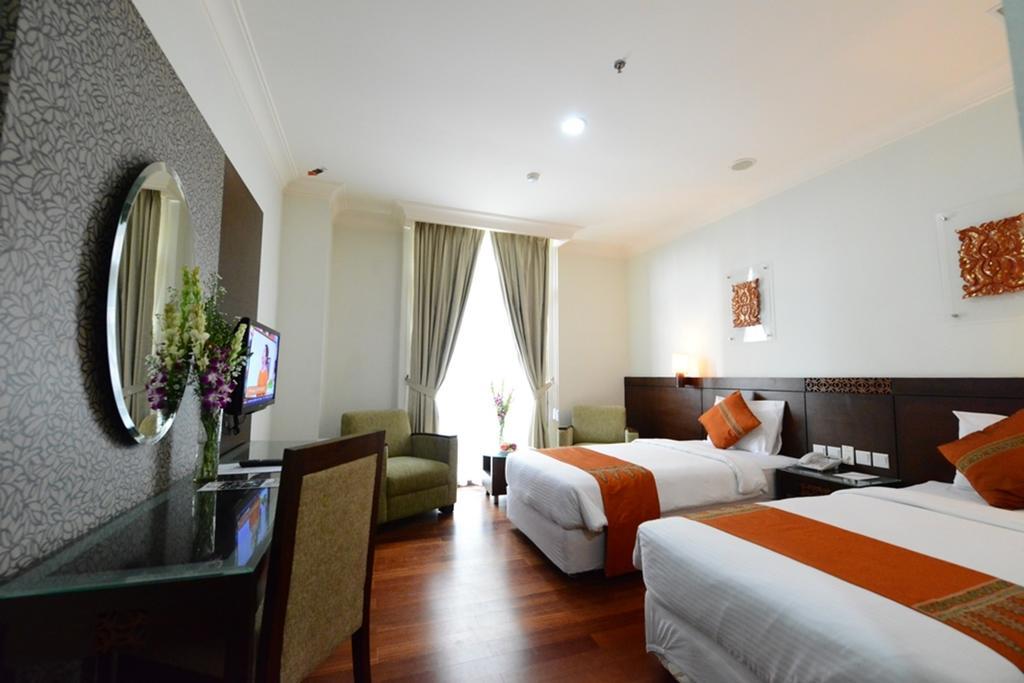 Hotel Amazing Kutaradja Jakarta Pokoj fotografie